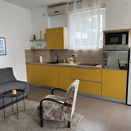 Apartments Luce Trogir Bagian luar foto