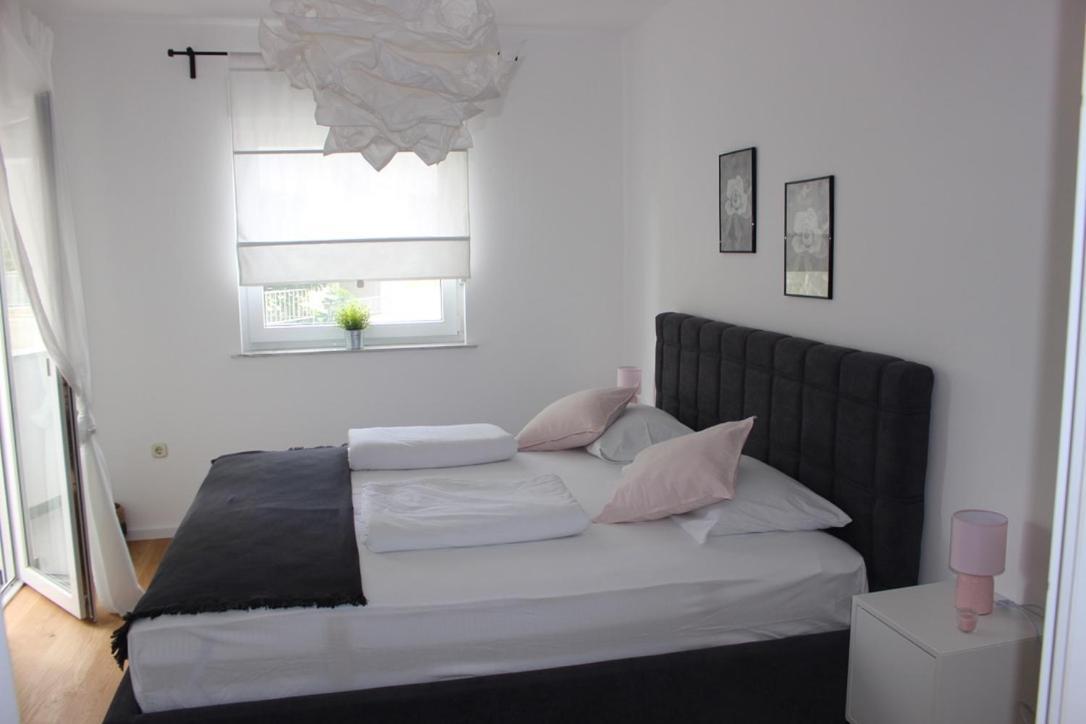 Apartments Luce Trogir Bagian luar foto