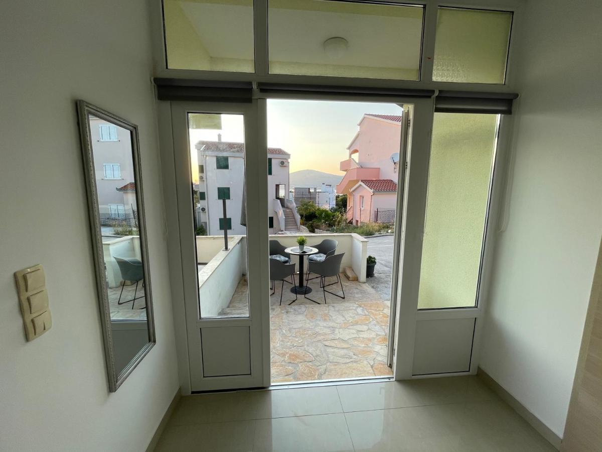 Apartments Luce Trogir Bagian luar foto