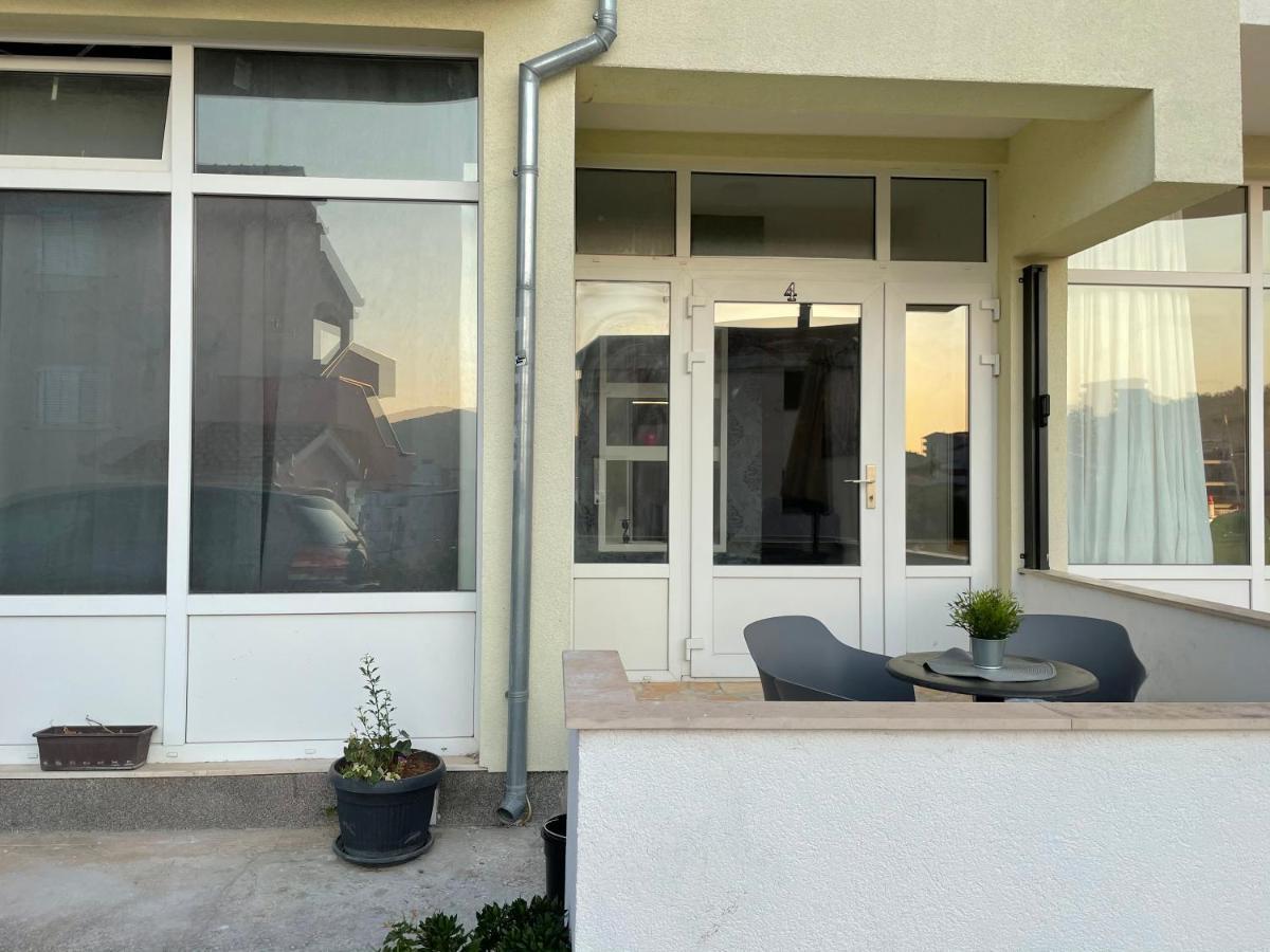 Apartments Luce Trogir Bagian luar foto