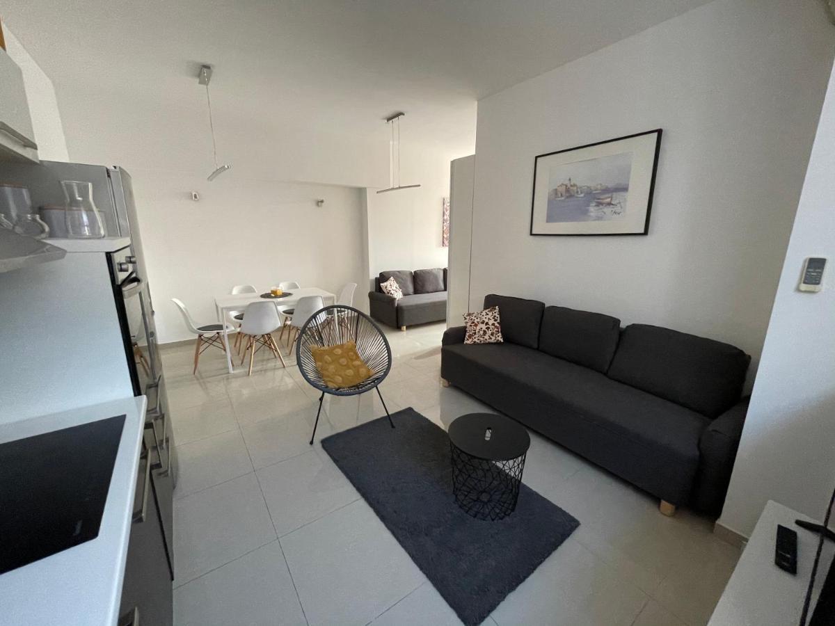 Apartments Luce Trogir Bagian luar foto