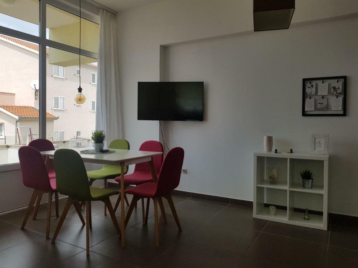 Apartments Luce Trogir Bagian luar foto